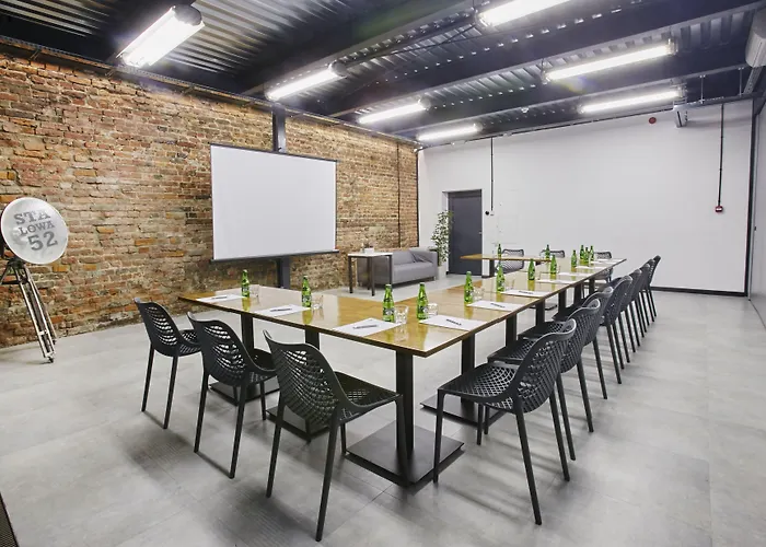 Arthotel Stalowa 52Hotel Warszawa